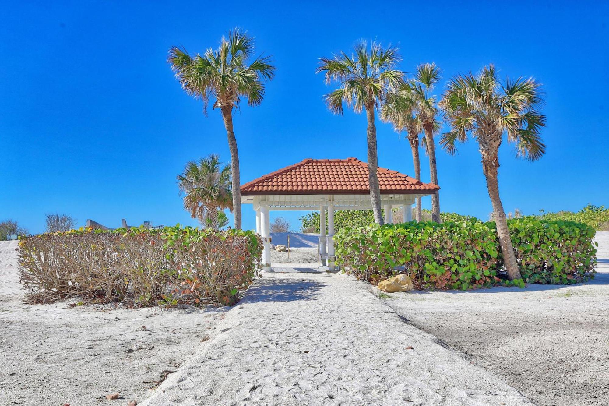 Land'S End 11-203 Beach Front - Premier St. Pete Beach Exterior foto